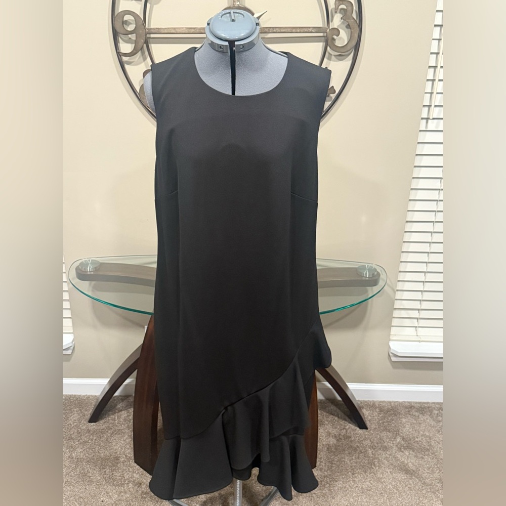 Calvin Klein Elegant Black Sleeveless Dress Size 16W NWT